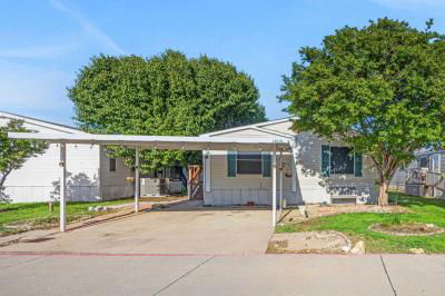 Mobile Home at 11028 Fumar Ln Fort Worth, TX 76119