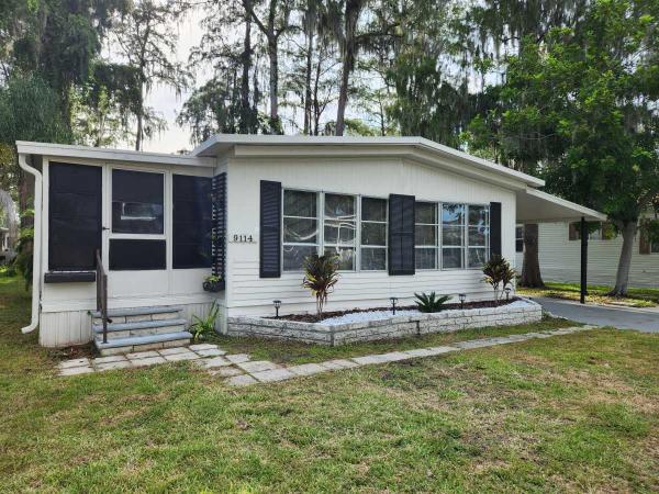 1975 Mobile Home