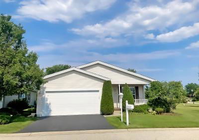 Mobile Home at 1 Rocking Horse Lane Grayslake, IL 60030