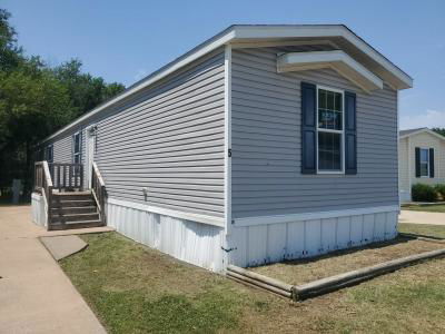 Mobile Home at 5 Shawnee Drive #J005 Park City, KS 67219