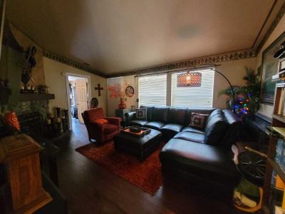 Photo 3 of 27 of home located at 11401 Topanga Canyon Blvd #46 Chatsworth, CA 91311