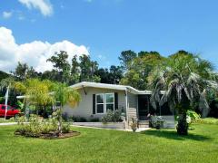 Photo 4 of 63 of home located at 6998 Ganton Road Unit B Ocala, FL 34472