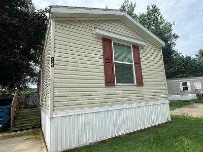 Mobile Home at 1145 Harmonia Rd Lot 44 Springfield, MI 49037