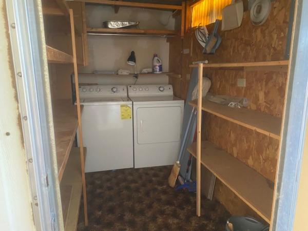 1987 Skyline Manufactured Home