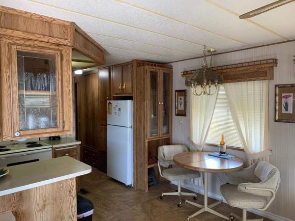 1987 Skyline Manufactured Home