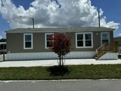 Photo 2 of 19 of home located at 4125 Park St N, #826 Saint Petersburg, FL 33709