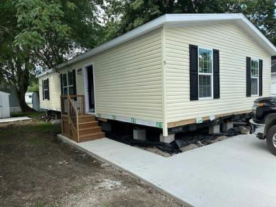 Mobile Home at 9 Ash Lot A009 Belleville, MI 48111