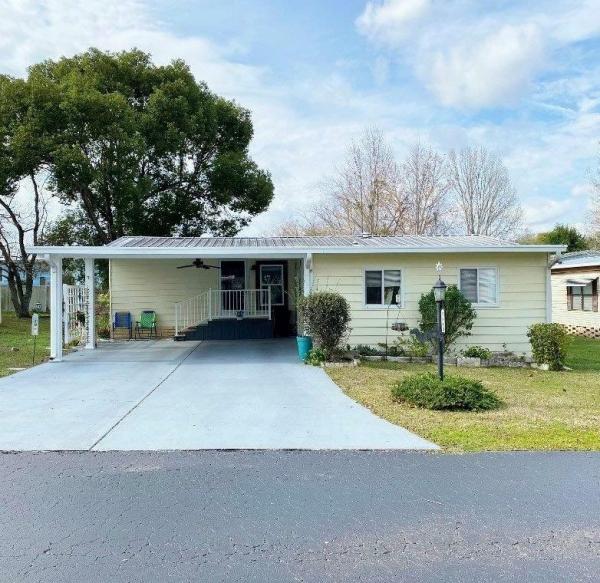 1985 Barrington Manufactured Home