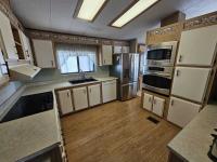 1984 Stratford Manufactured Home