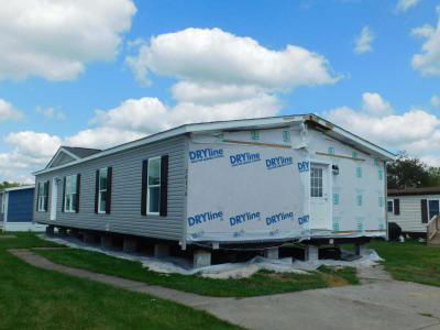 Mobile Home at 26316 Iroquois Lane Flat Rock, MI 48134