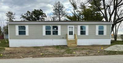 Mobile Home at 2702 Morningdove Lane Hiawatha, IA 52233