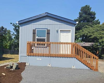 Mobile Home at 4915 Swegle Road NE #17 Salem, OR 97301