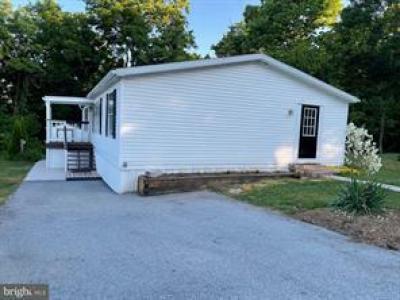 Mobile Home at 193 Brownstone Park Hummelstown, PA 17036