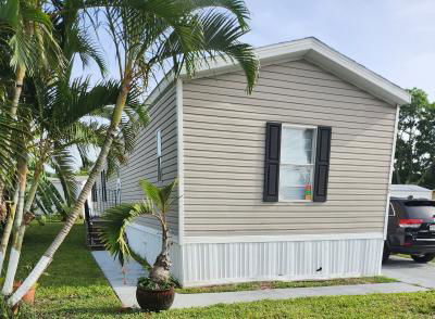 Mobile Home at 72 Havenwood Drive Pompano Beach, FL 33064