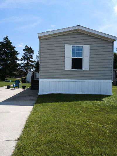 Mobile Home at 46604 Bonaparte Dr. Macomb, MI 48044