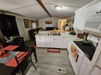 1984 Manufactured Home