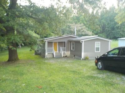 Mobile Home at 328 Byrum St Providence, KY 42450