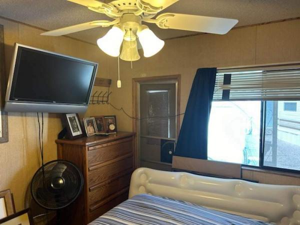 1987 High Chapparel Manufactured Home