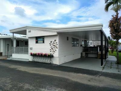 Mobile Home at 351 Lone Pine Lane Pembroke Park, FL 33009