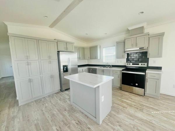 Photo 5 of 2 of home located at 2965 Chamber Pkwy Lot Cp2965 New Braunfels, TX 78130