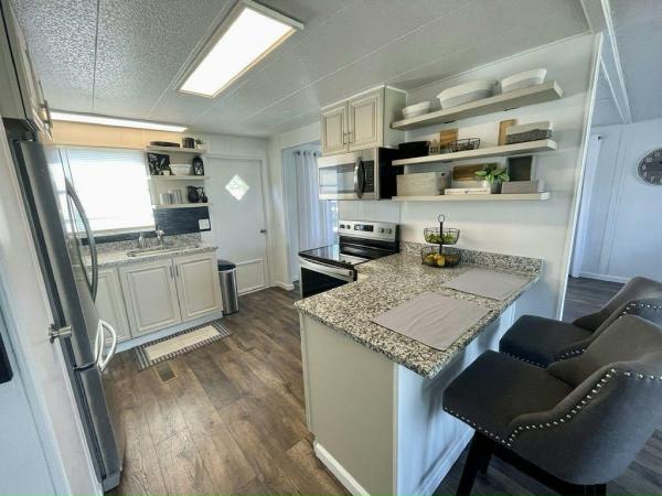 1972 GREE Mobile Home