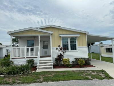 Mobile Home at 36204 Plum Avenue Grand Island, FL 32735
