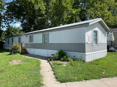 Mobile Home at 205 Delaware Edwardsville, KS 66113