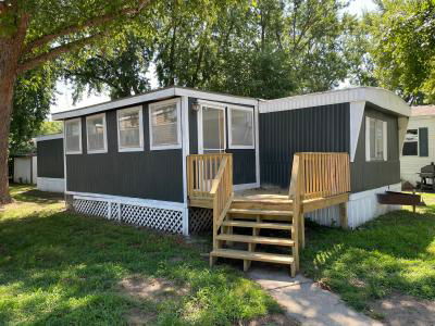 Mobile Home at 401 S. 3rd St Edwardsville, KS 66113