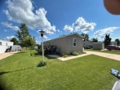 Mobile Home at W7955 Creek Rd Lot 662 Delavan, WI 53115