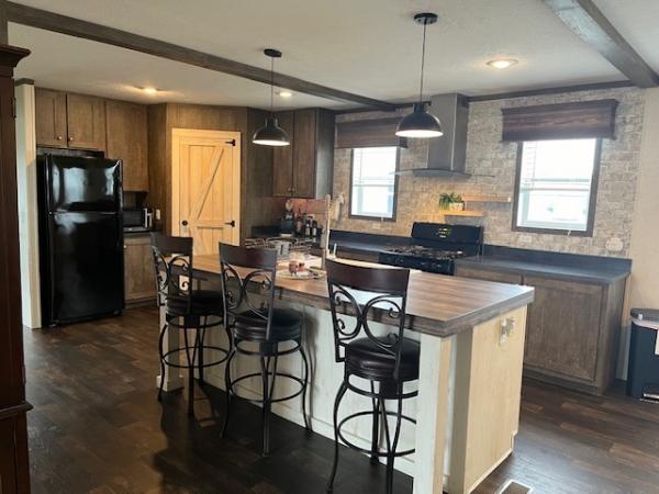 2018 Clayton Manufactured Home