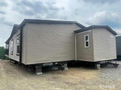 Mobile Home at Home Sweet Home Sales 4755 N Highway 25 W Williamsburg, KY 40769