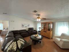 Photo 4 of 13 of home located at 9212 Spatterdock Court Lot 914 Lakeland, FL 33810