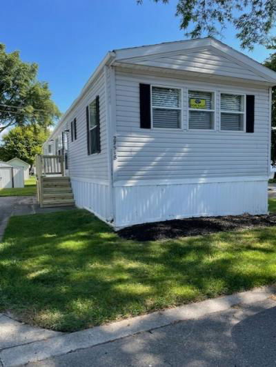 Mobile Home at 27518 Dupre Dr., #16 Romulus, MI 48174