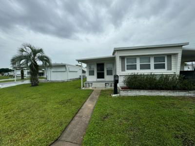 Mobile Home at 17 West Imperial Drive Lakeland, FL 33815
