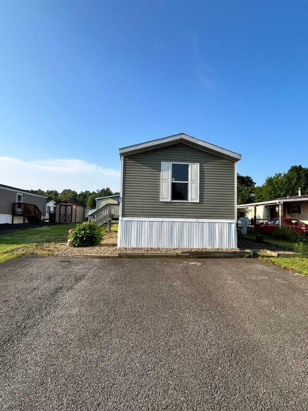 Photo 1 of 2 of home located at 7224 W Market Street Lot 87 Mercer, PA 16137