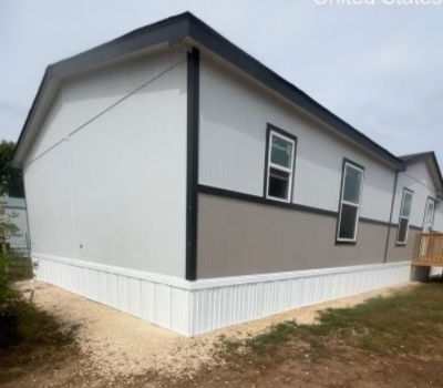 Mobile Home at 3070 Ochoco St Lot 433 San Angelo, TX 76905