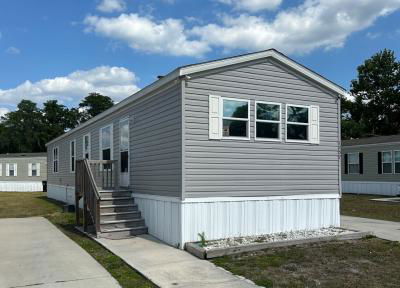 Mobile Home at 1257 Creek Avenue Orlando, FL 32825