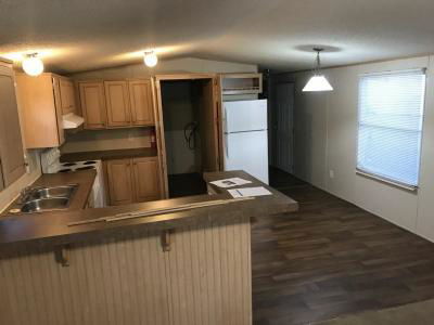 Mobile Home at 11907 N Bellefontaine Avenue Kansas City, MO 64156