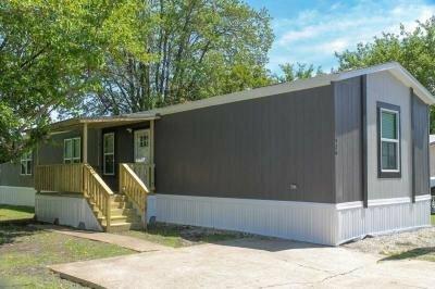 Mobile Home at 1526 Oso Trail Glenn Heights, TX 75154