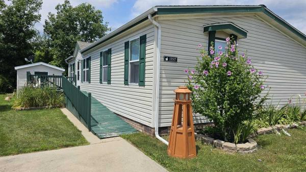 2002 Palm Harbor Manufactured Home