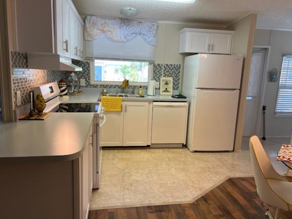 1989 Palm Harbor Manufactured Home