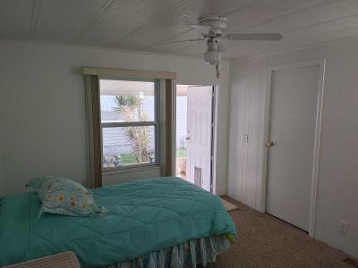 Photo 5 of 16 of home located at 327 3rd St Dr W #30 Palmetto, FL 34221