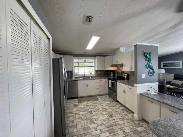 1989 2BD/2BA Mobile Home