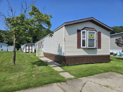 Mobile Home at 425 Bayberry Dr Wixom, MI 48393