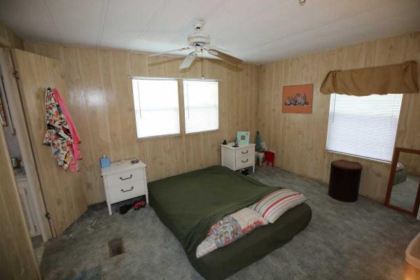 1982 Manufactured Home