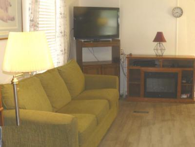 Photo 6 of 11 of home located at 7570 E Speedway Unit 302 Tucson, AZ 85710