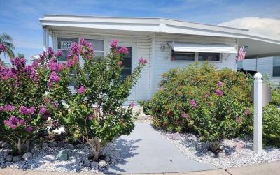 Mobile Home at 1415 Main St, Lot 423 Dunedin, FL 34698