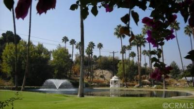 Photo 2 of 31 of home located at 5001 W Florida Ave Spc711 Hemet, CA 92545