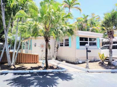 Mobile Home at 3001 SW 18th Ter Lot 127 Fort Lauderdale, FL 33315