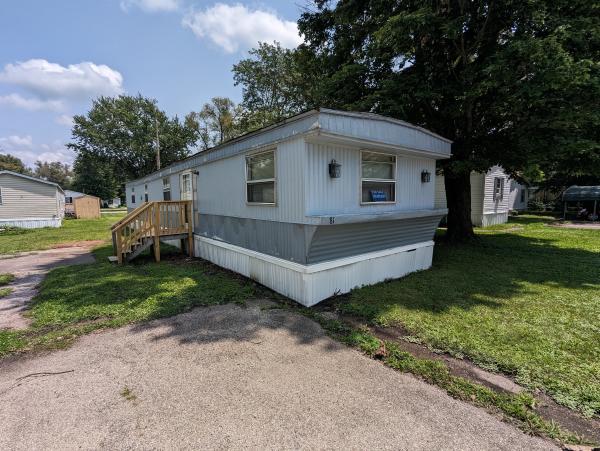 1975 Winston mobile Home